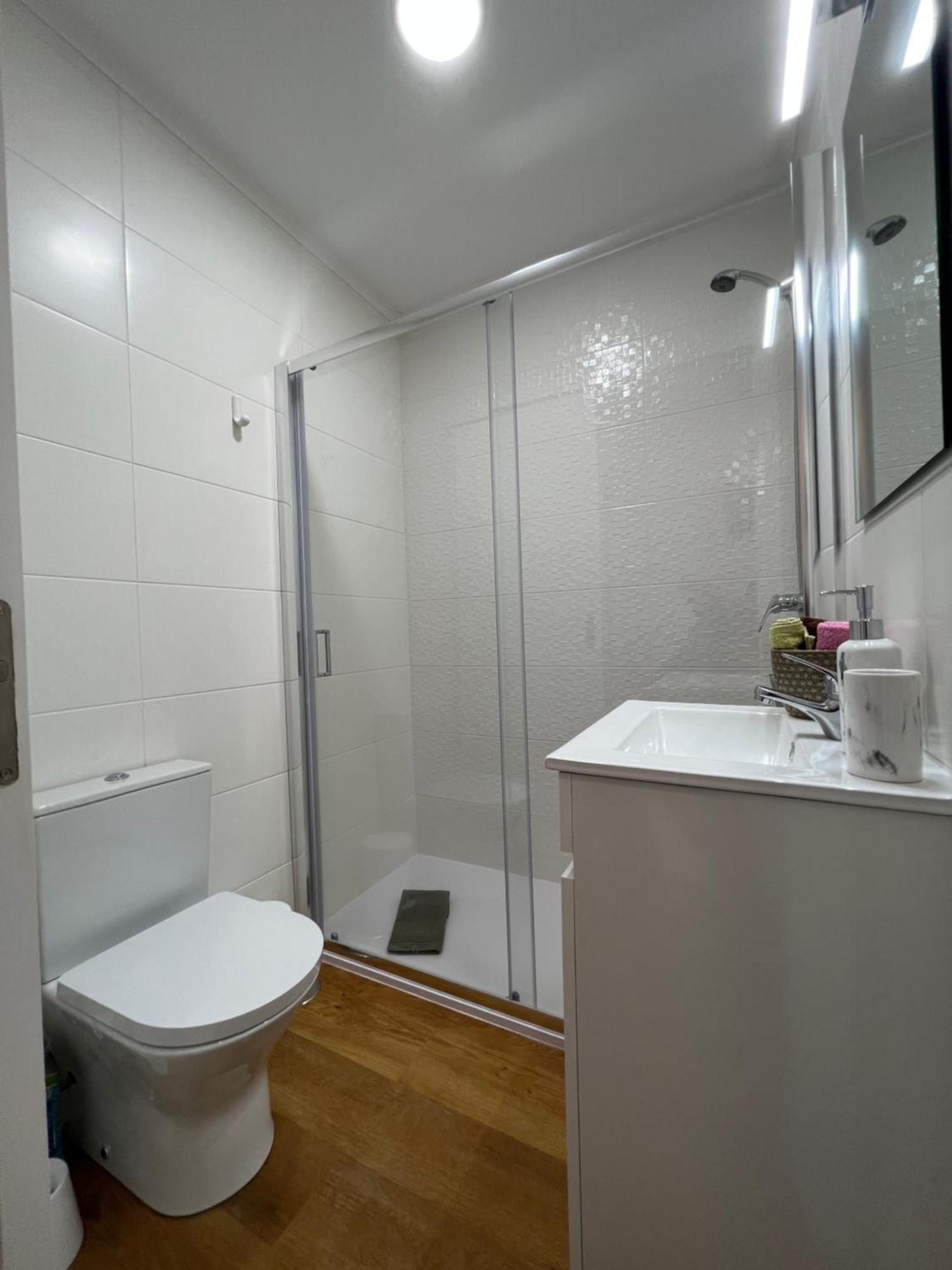 Urban 41 Guest House ปอนตาเดลกาดา ภายนอก รูปภาพ