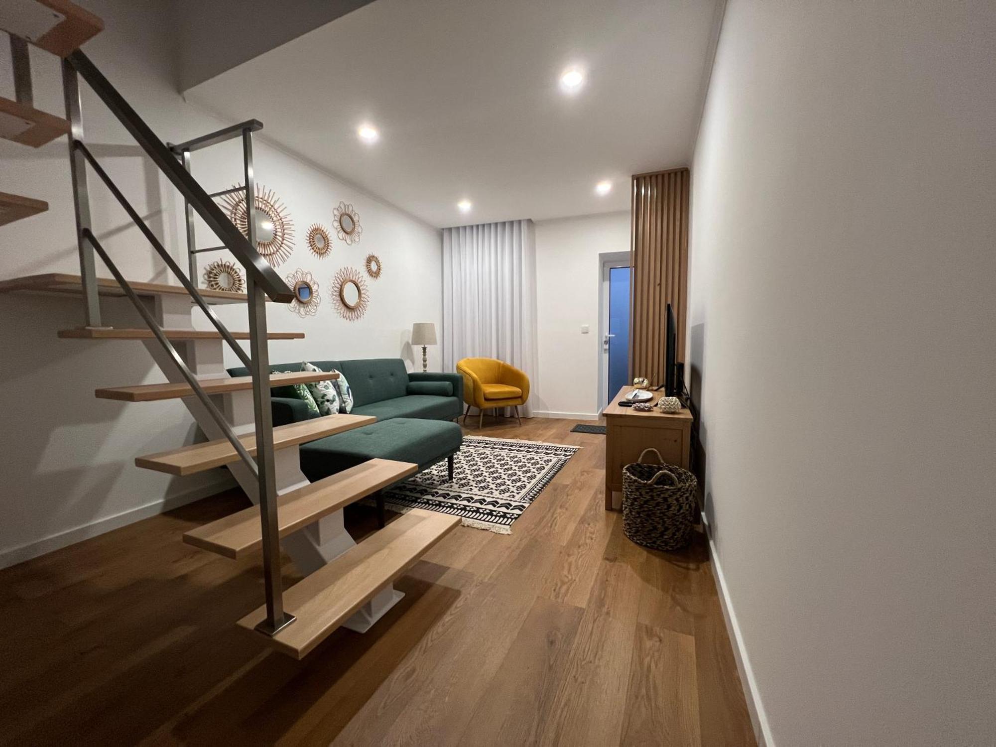 Urban 41 Guest House ปอนตาเดลกาดา ภายนอก รูปภาพ